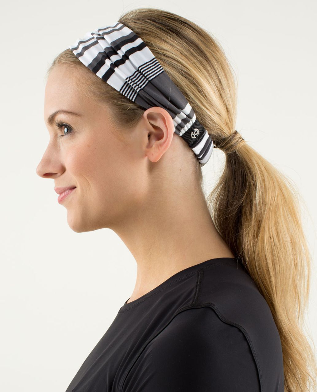 Lululemon Bang Buster Headband *Reversible - Groovy Stripe Nimbus / Black