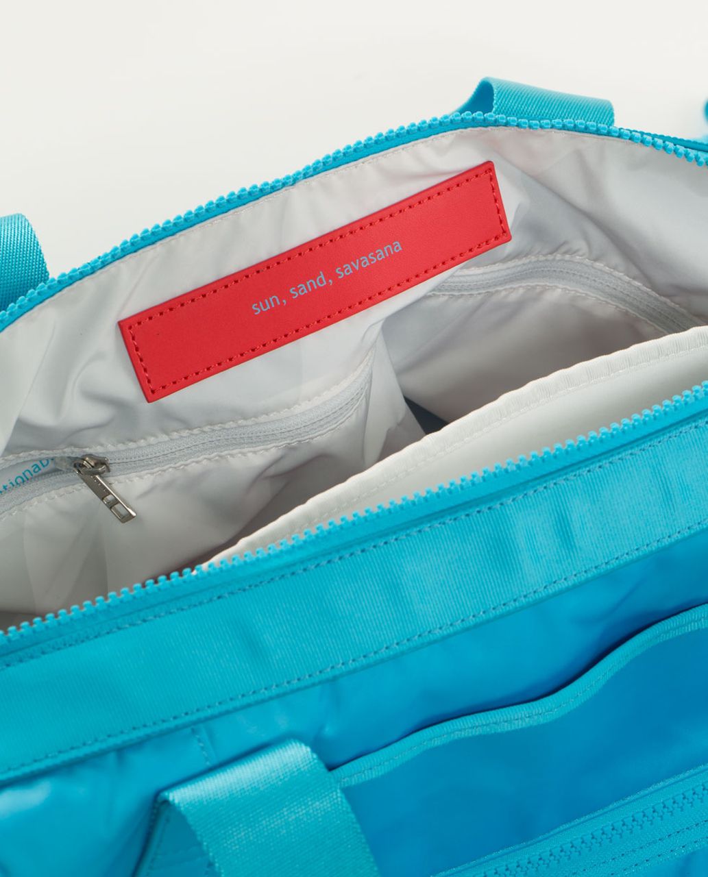 Lululemon Sand To Savasana Duffel - Spry Blue