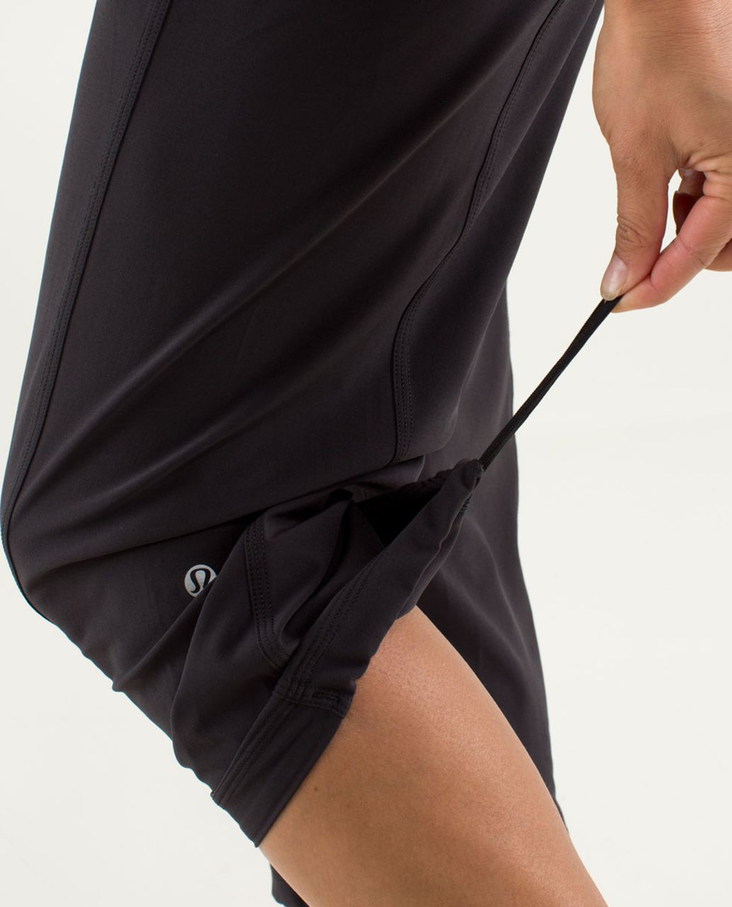 Lululemon Step Lively Crop - Black / Raspberry Glo Light