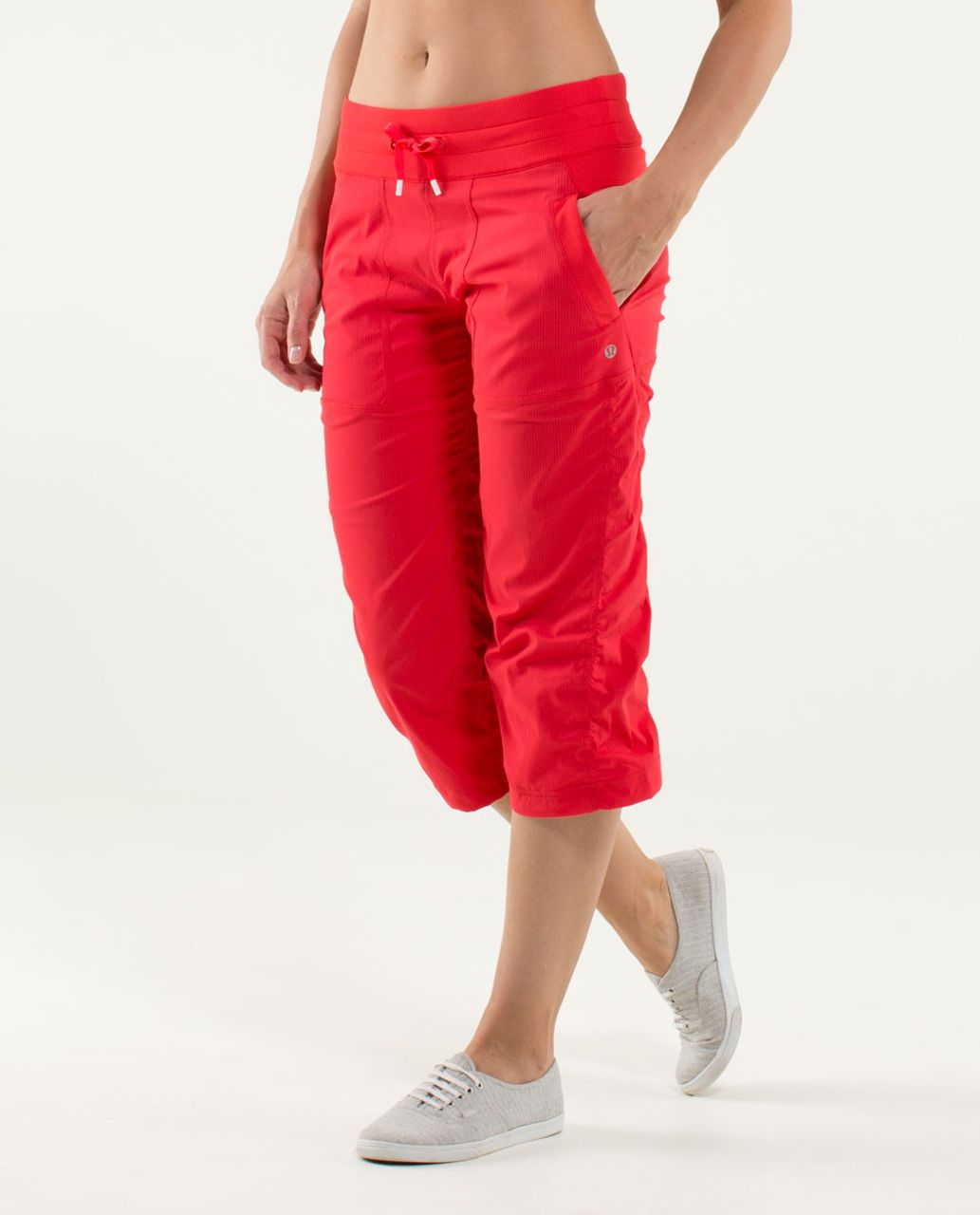 Lululemon Studio Crop *No Liner - Love Red