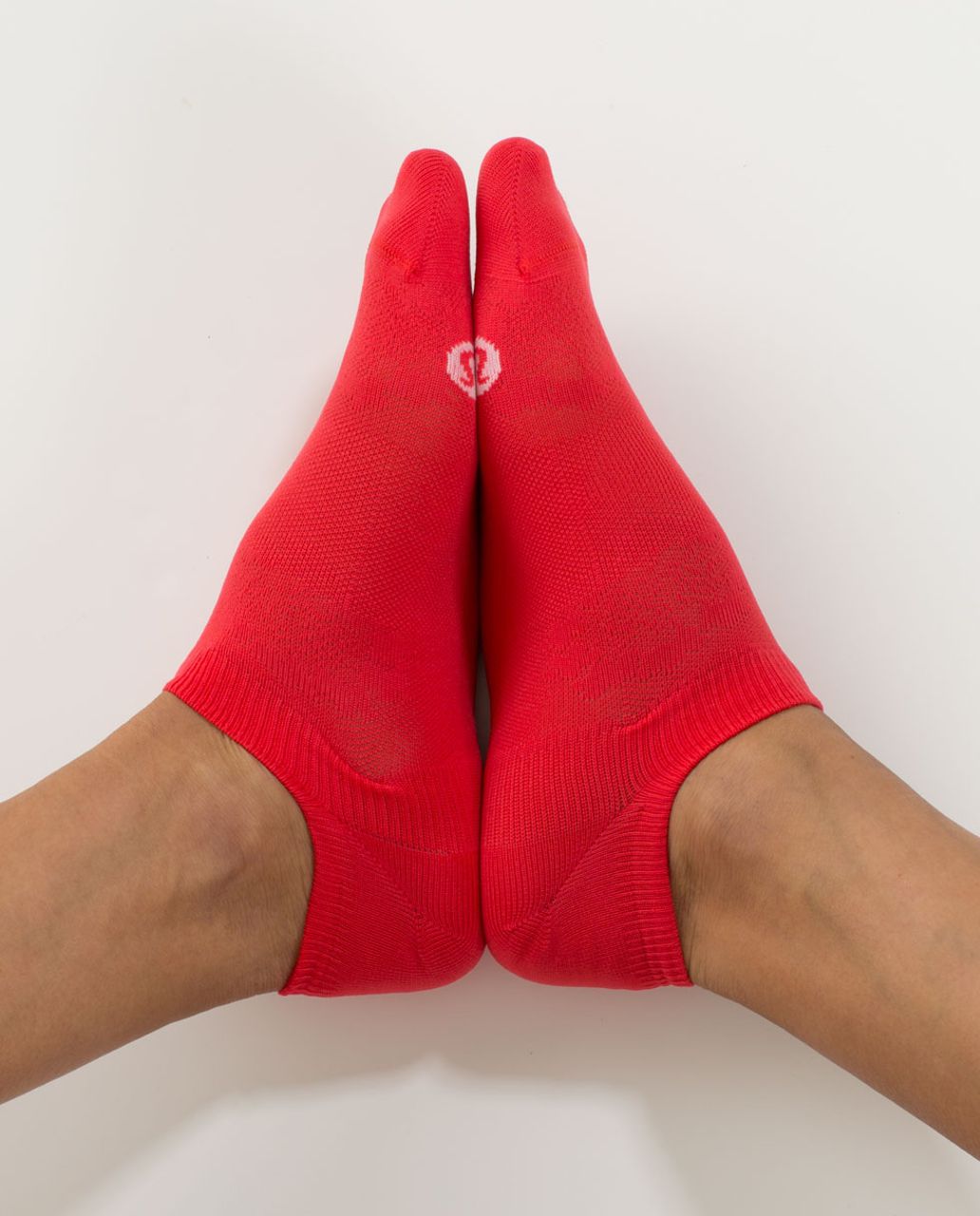 Lululemon Run For Sun Sock - Twiggy Love Red