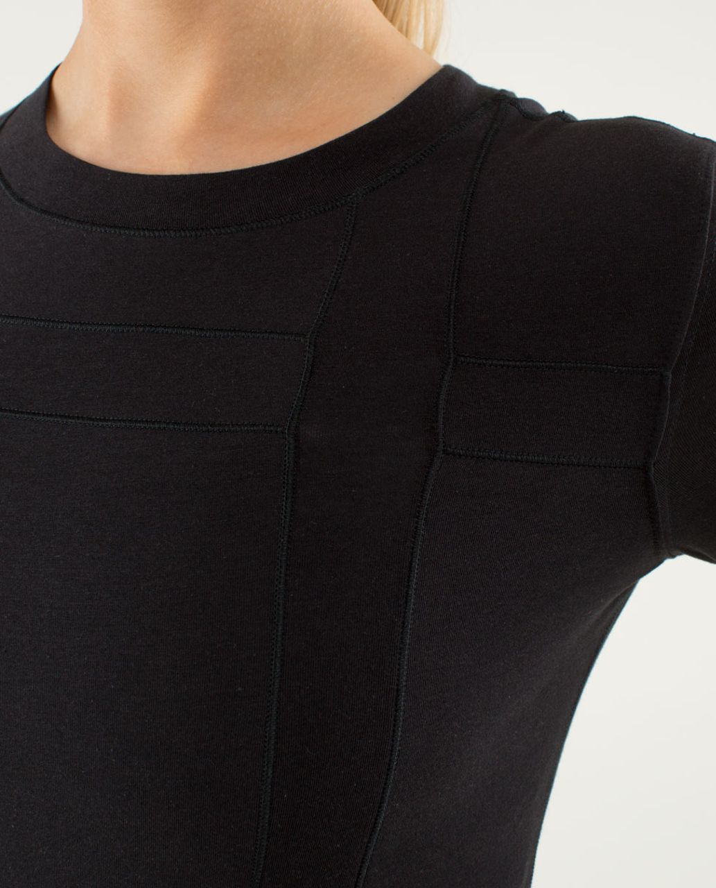 Lululemon Promenade Long Sleeve - Black