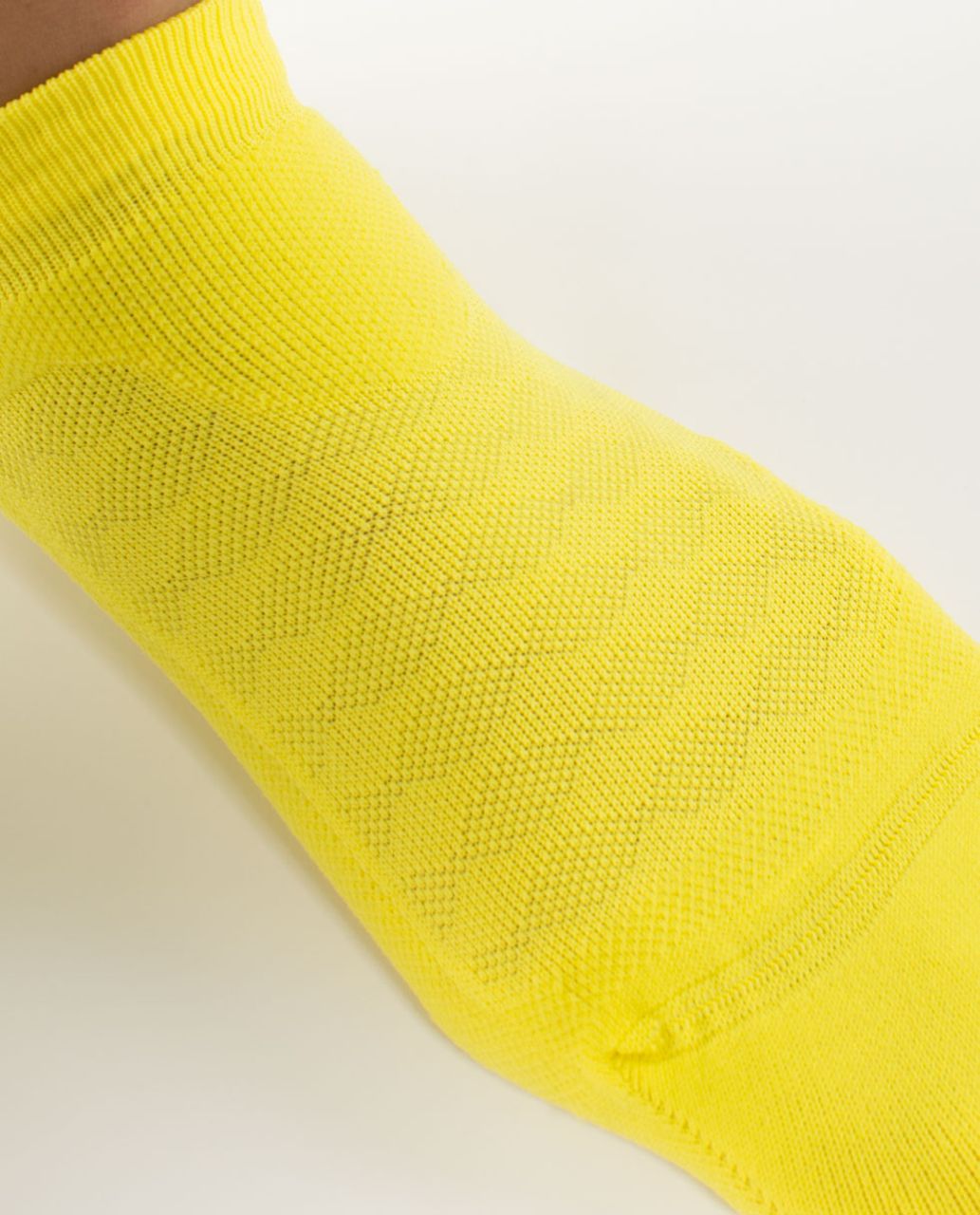 Lululemon Women's Ultimate No Show Run Sock - Sizzle