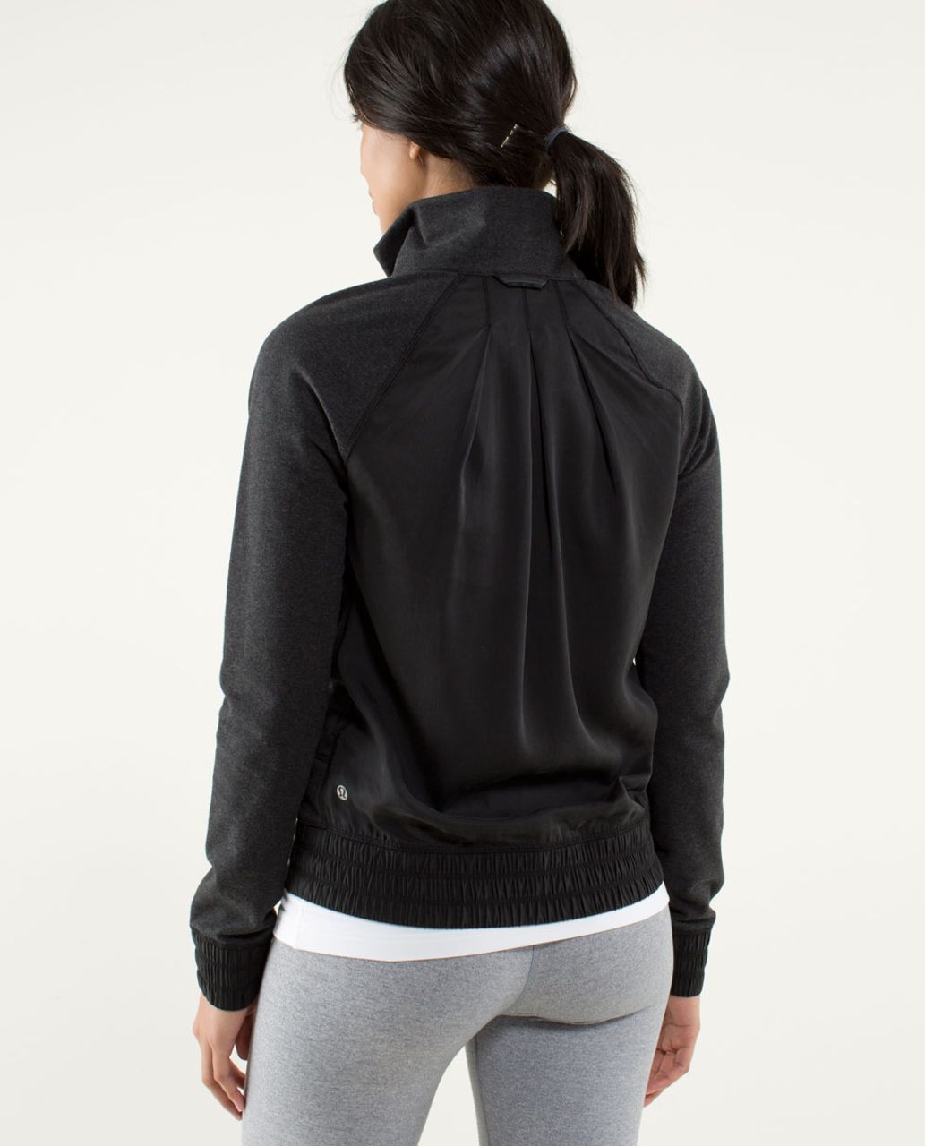 lululemon jacket with pleated back