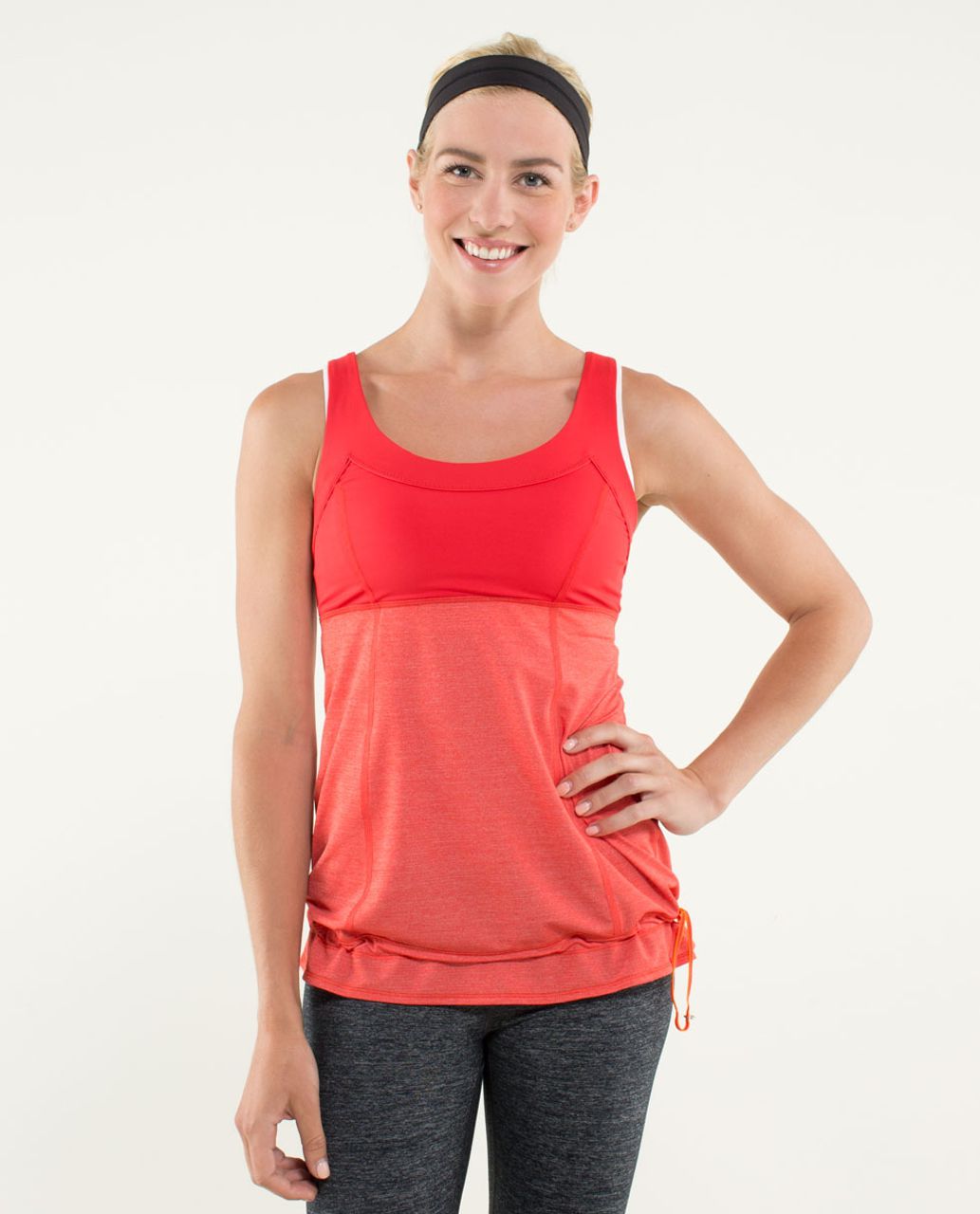 Lululemon Run:  Ta Ta Topper - Love Red