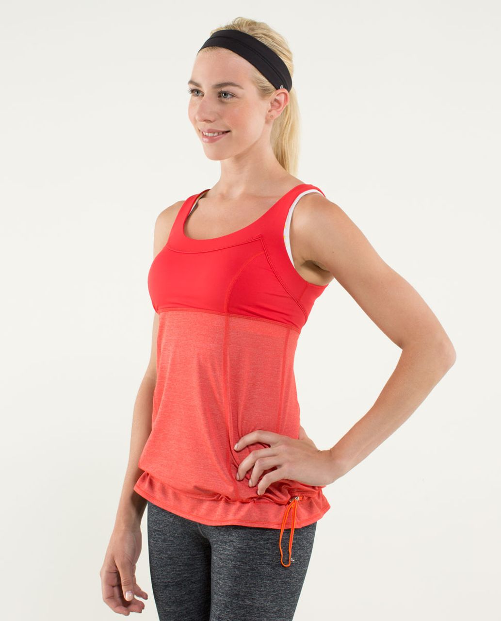 Lululemon Run:  Ta Ta Topper - Love Red