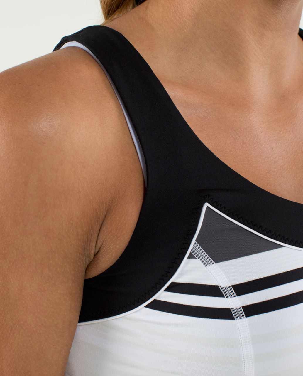 Lululemon Run:  Ta Ta Topper - Black / Groovy Stripe Nimbus