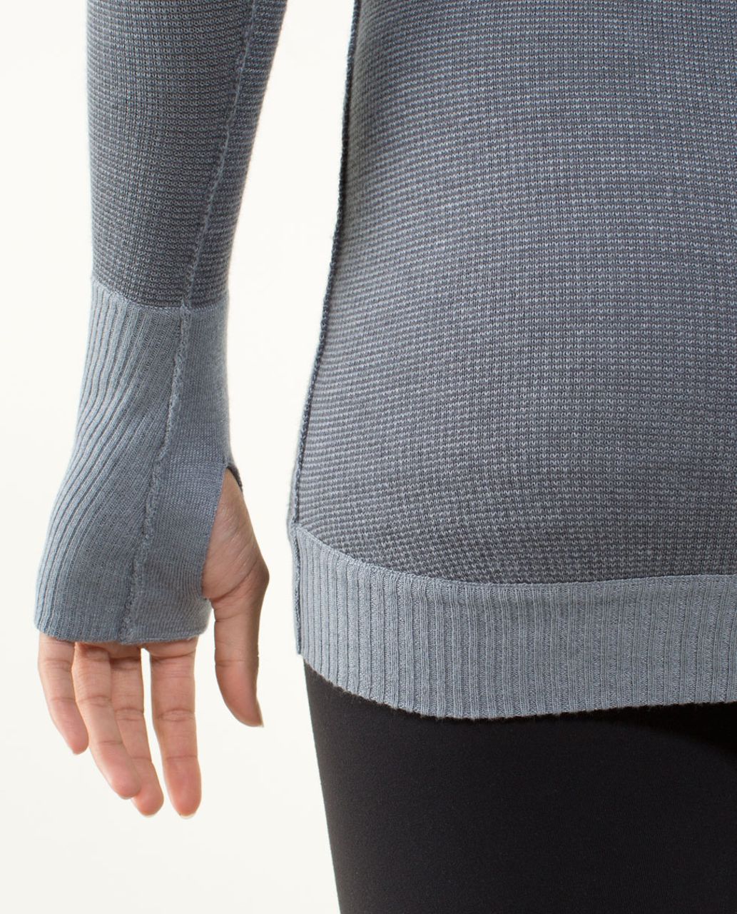 Lululemon Chai Time Pullover II (First Release) - Heathered Blurred Grey / Coal