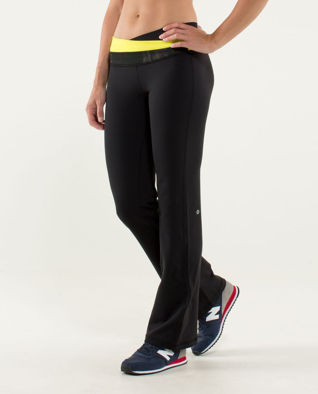 Lululemon Astro Pant (Regular) - Black / Midnight Iris Multi / Split Pea