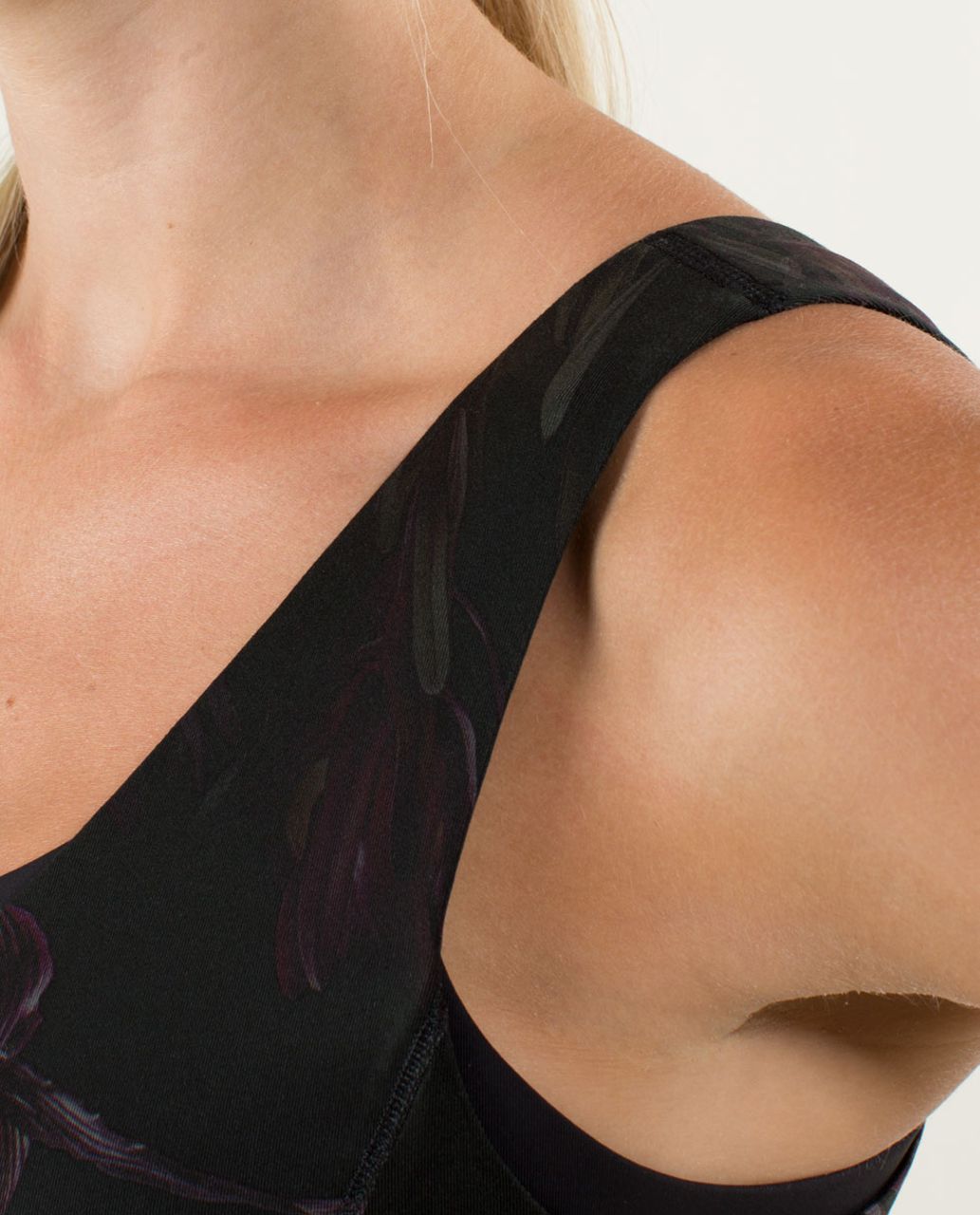 Lululemon Hustle & Bustle Tank - Heathered Black / Midnight Iris Multi