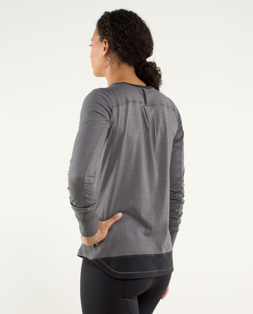 Lululemon Race Me Long Sleeve - Heathered Soot Light / Black