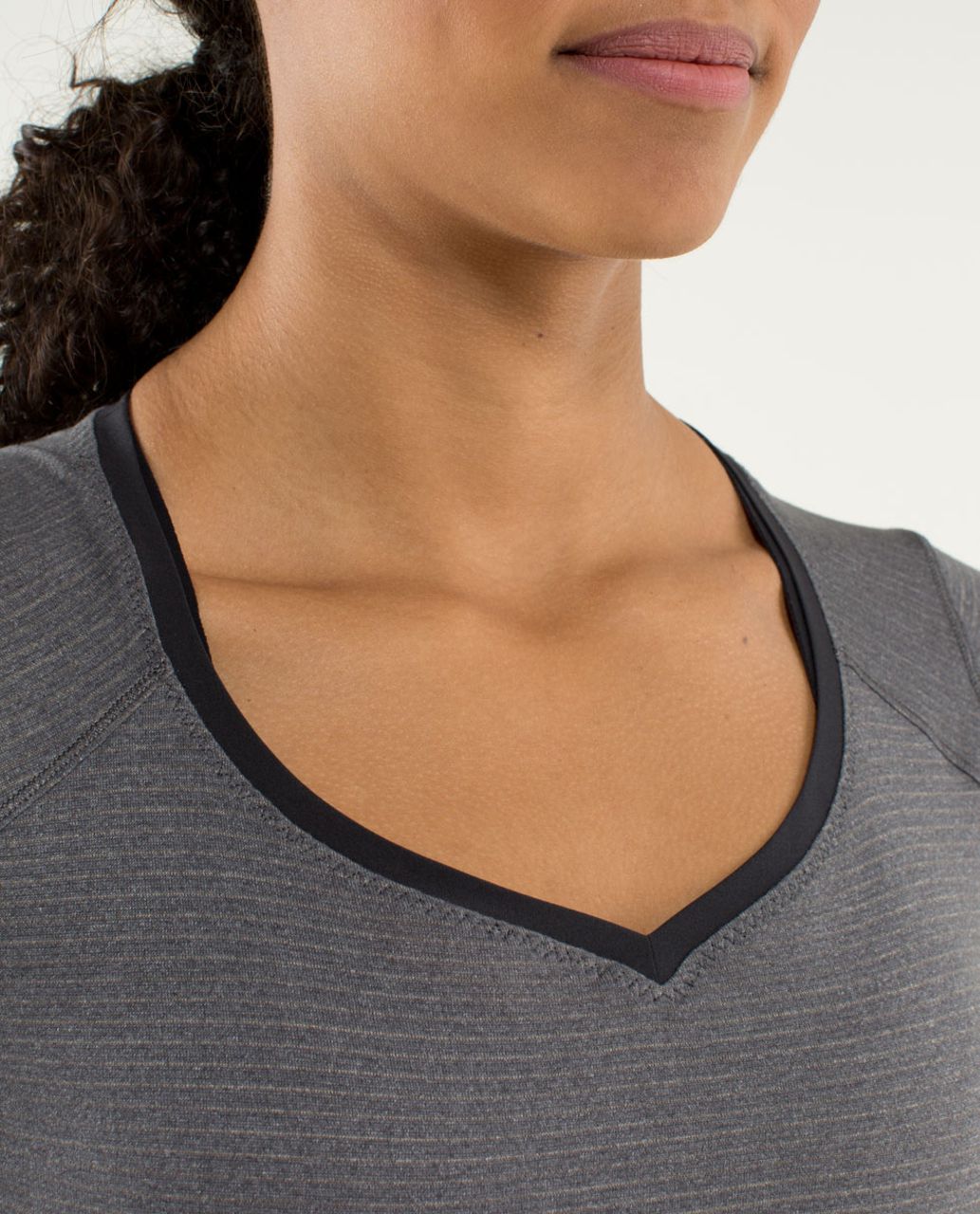 Lululemon Race Me Long Sleeve - Heathered Soot Light / Black