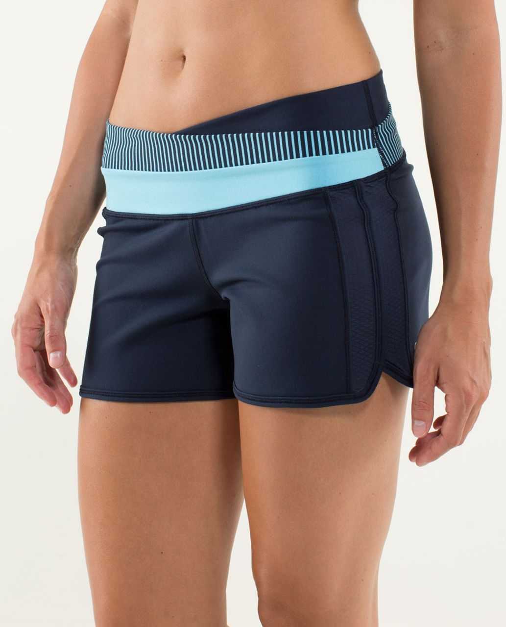 Lululemon Astro Short - Inkwell / Blue Moon / Hyper Stripe Blue Moon