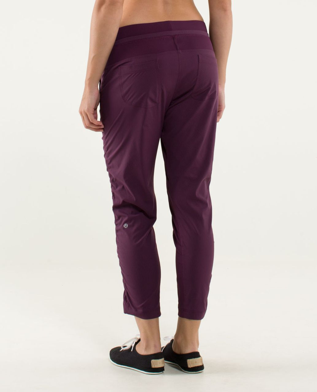 Lululemon Street To Studio Crop *No Liner - Plum