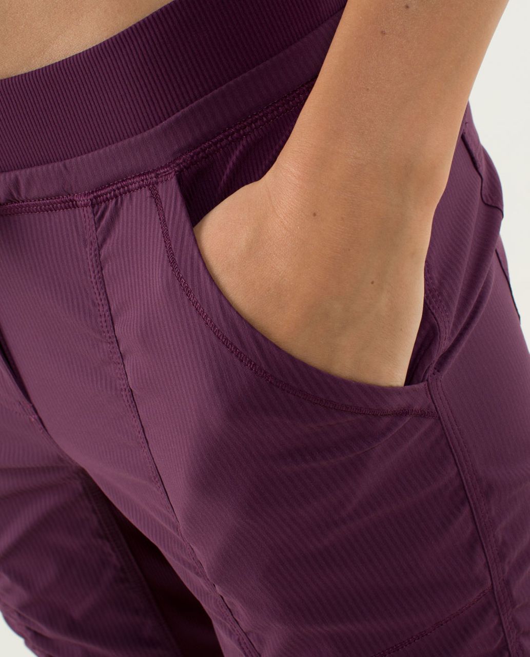 Lululemon Street To Studio Crop *No Liner - Plum