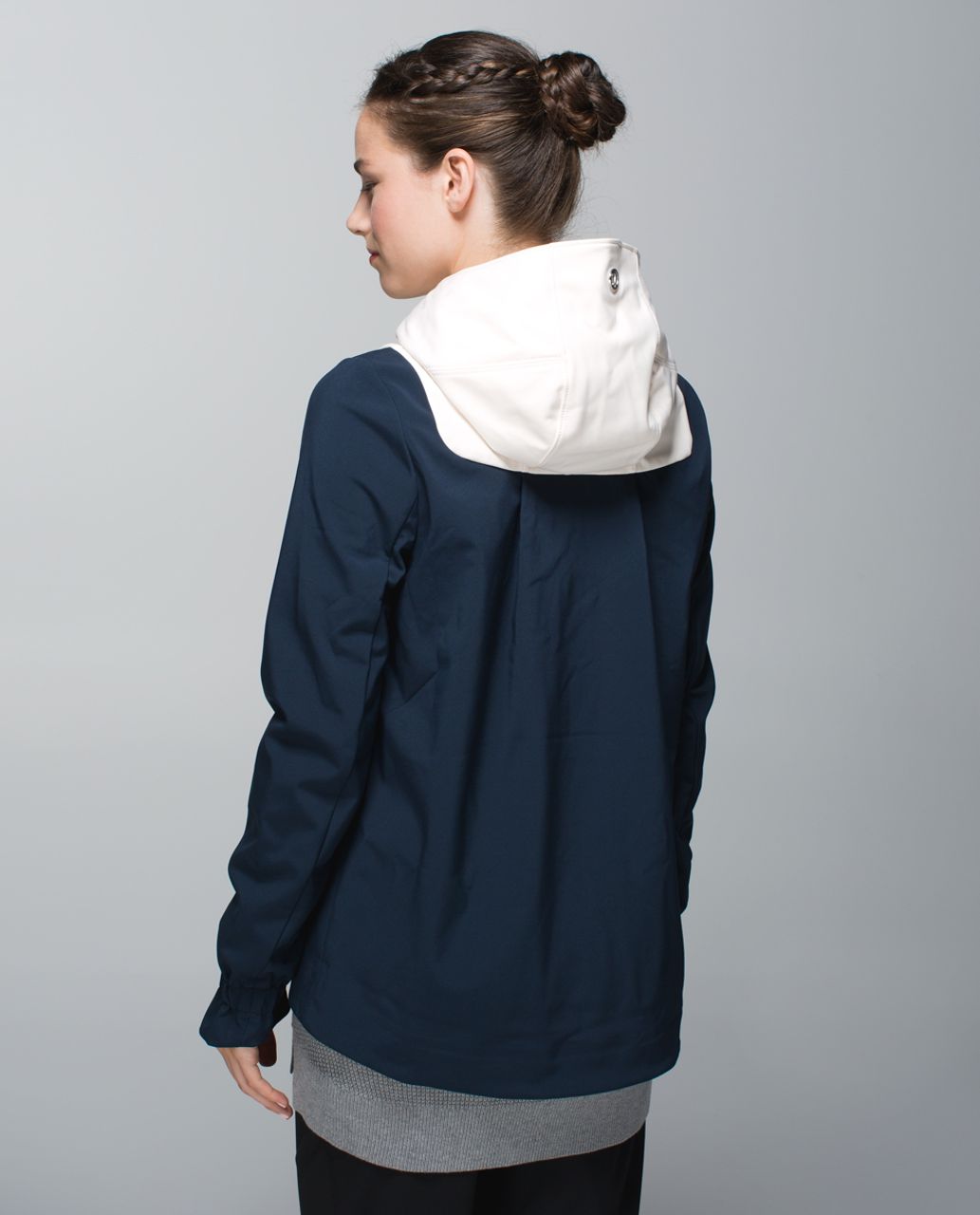 Lululemon Studio Softshell - Inkwell / Angel Wing