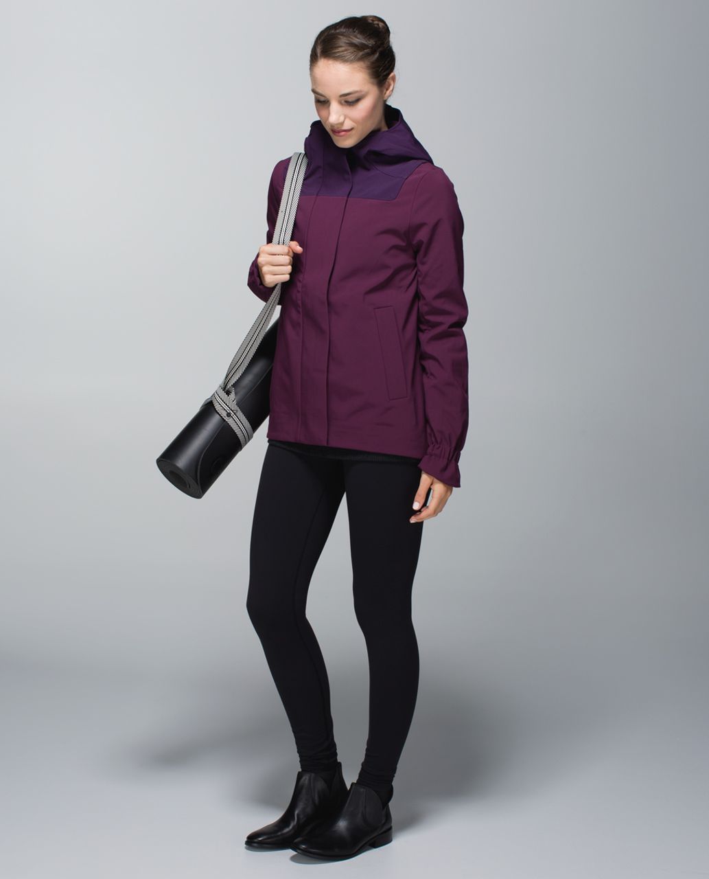 Lululemon Studio Softshell - Plum / Deep Zinfandel