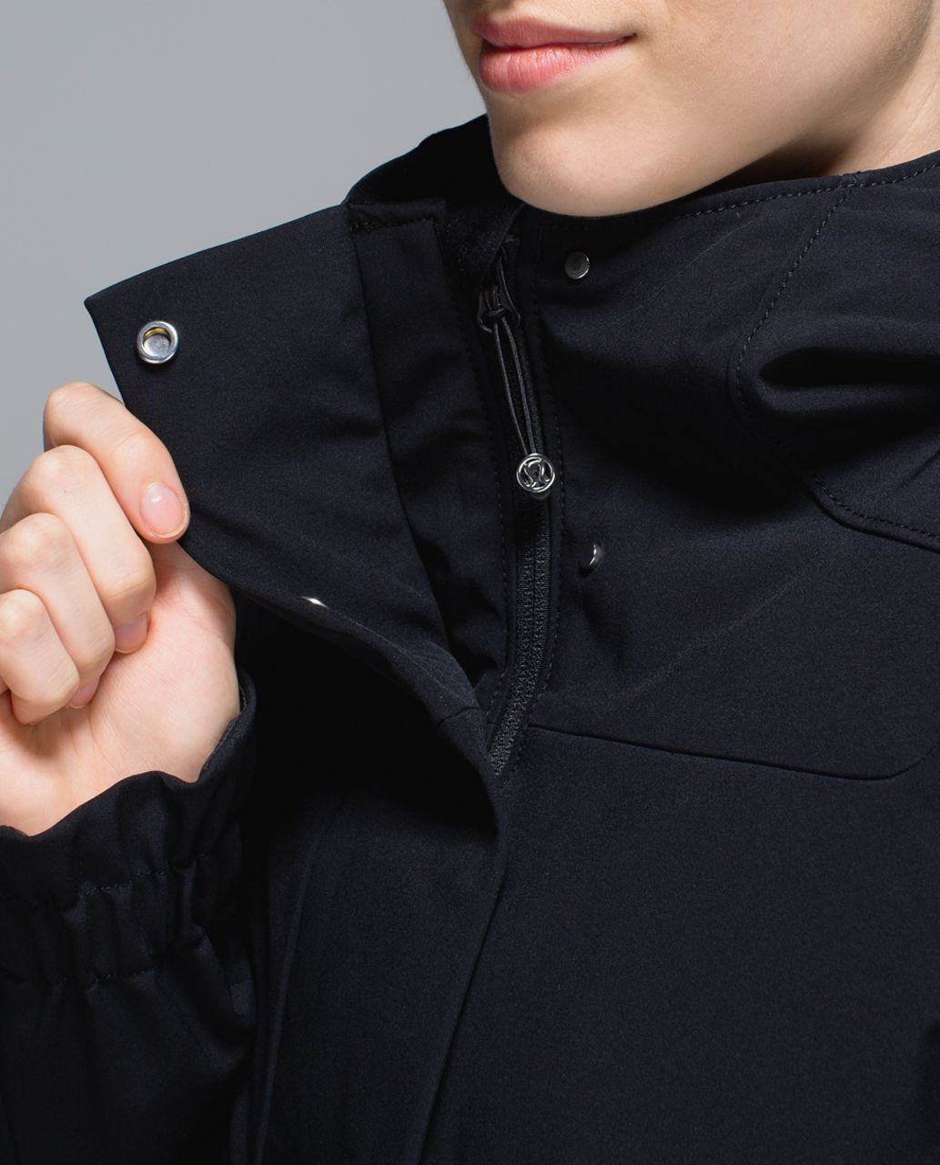 Lululemon Studio Softshell - Black