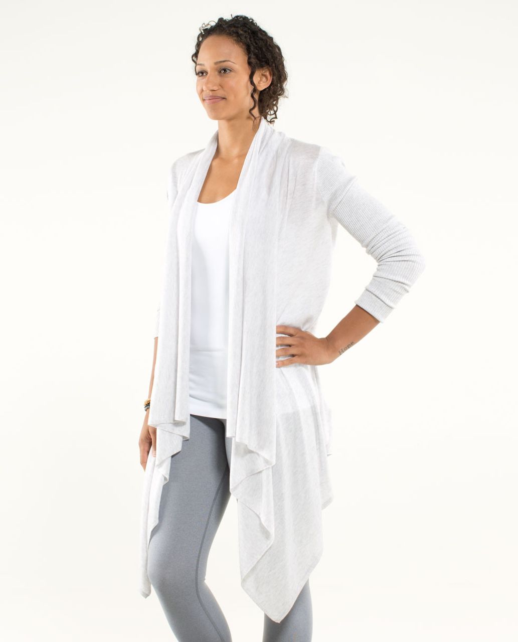 Lululemon Universal Wrap - Heathered White (First Release)