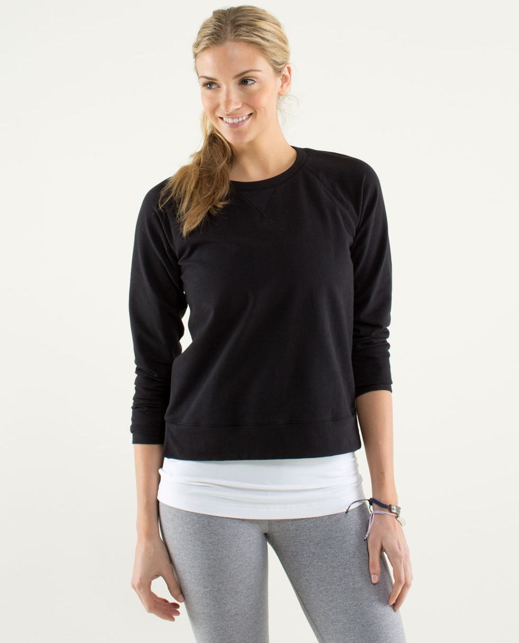 lululemon black sweatshirt