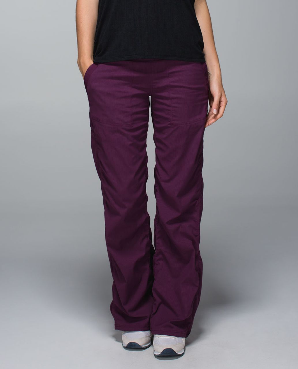 Lululemon street to studio pants review regal plum 3 - Agent Athletica