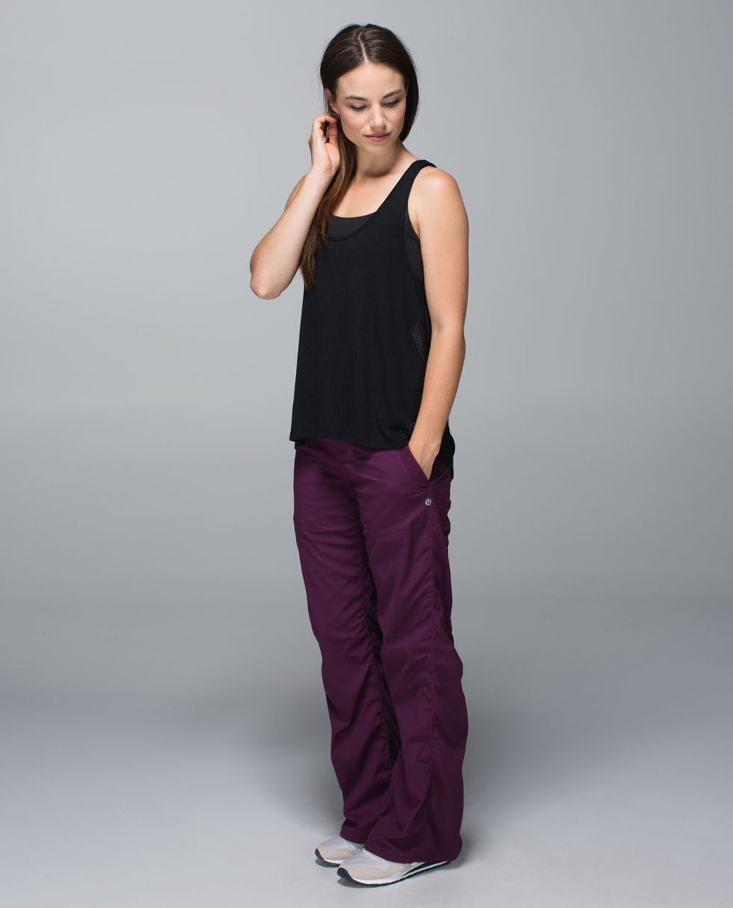 Lululemon studio pant II no liner size 8 regular in plum VGUC