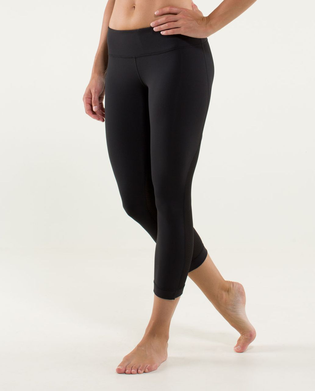 Lululemon Journey Crop (First Release) - Black - lulu fanatics