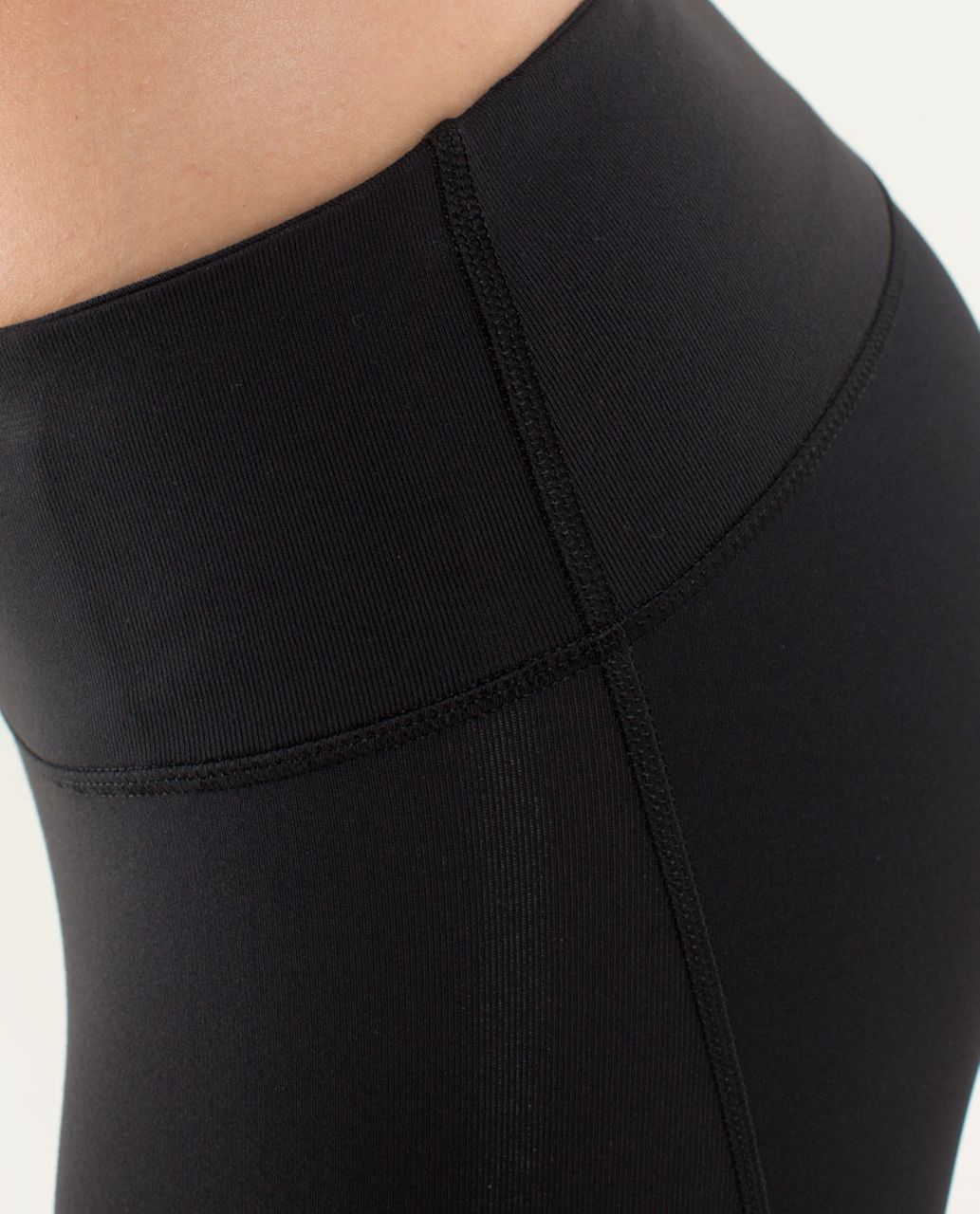 Lululemon Journey Crop (First Release) - Black - lulu fanatics