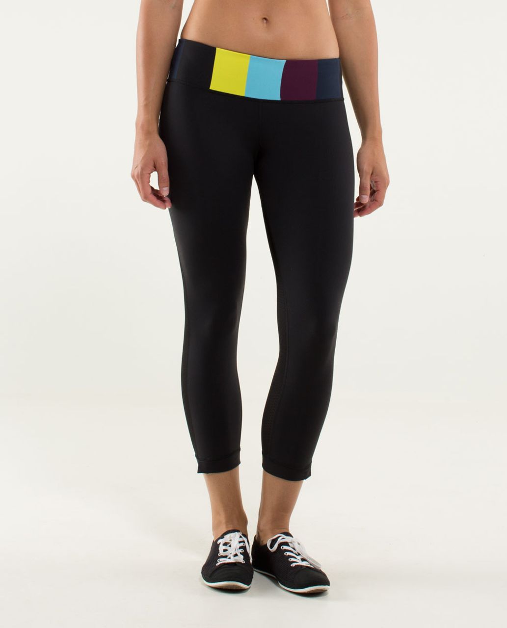 Lululemon Journey Crop - Black / Pow Stripe Split Pea