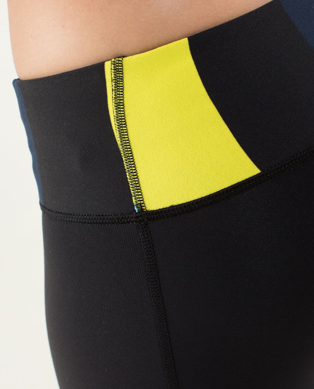 Lululemon Journey Crop - Black / Pow Stripe Split Pea