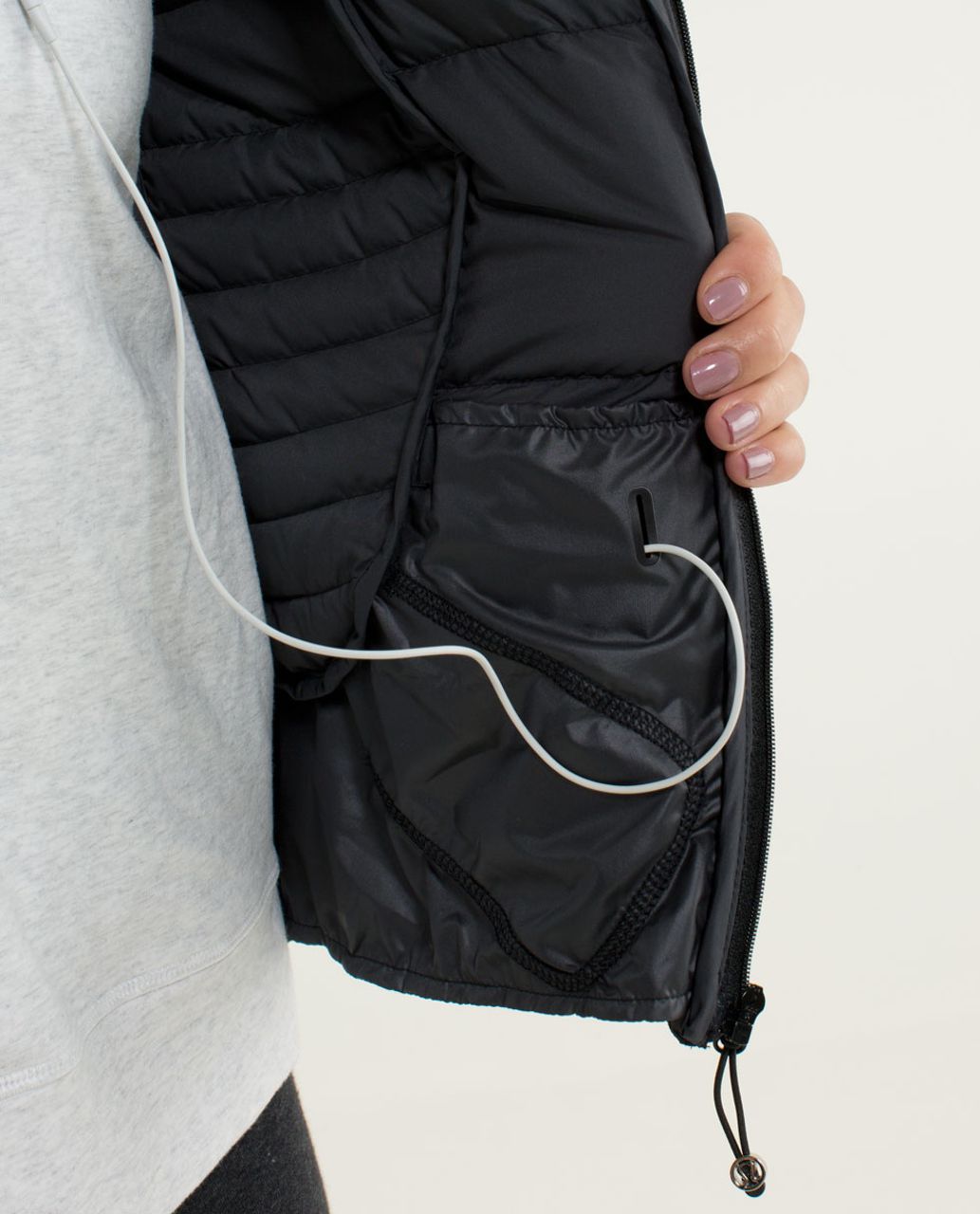 Lululemon Fluffin Awesome Vest - Black - lulu fanatics