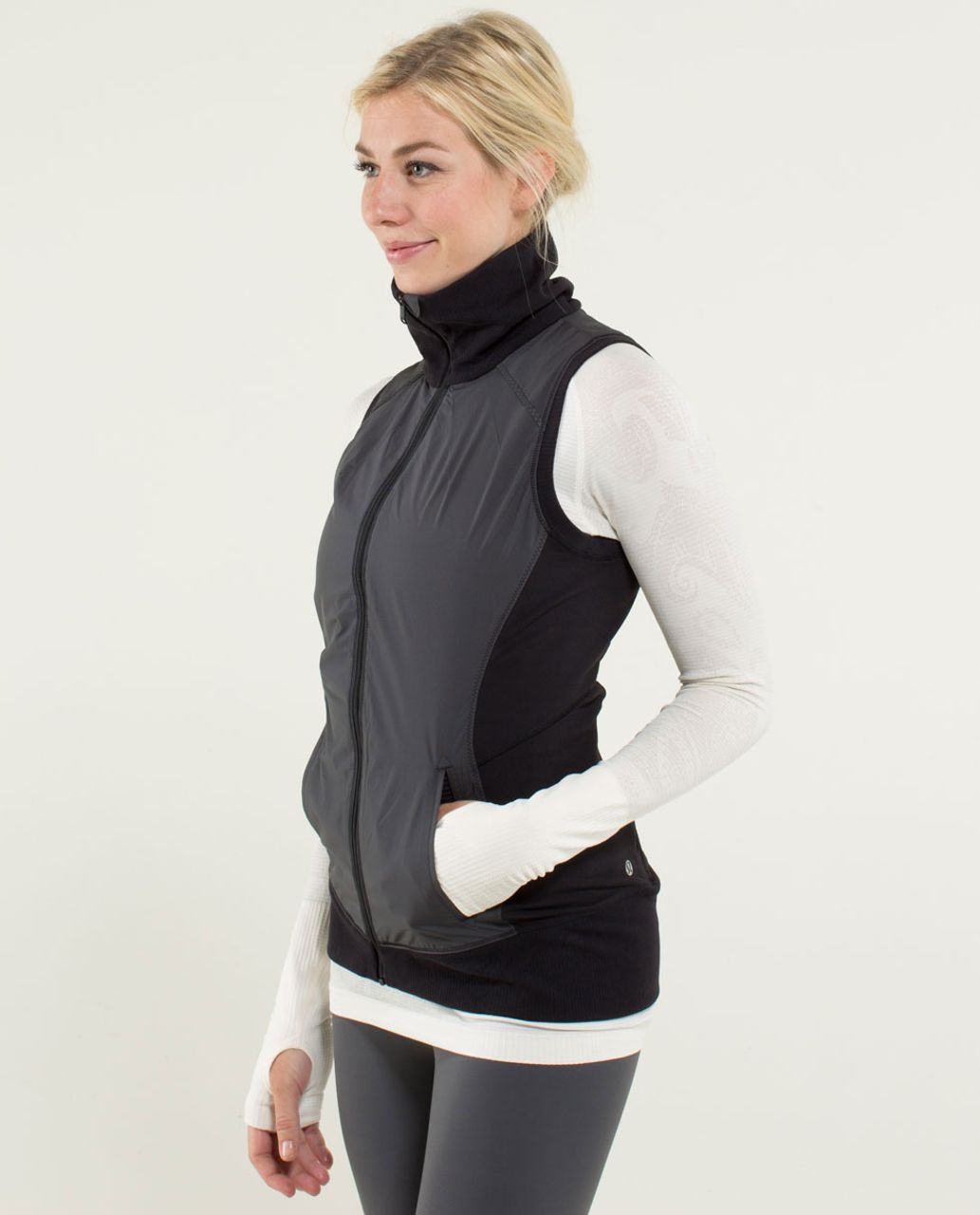 Lululemon Won't Stop Vest - Mini Hyper Stripe Baroque Blue / Black