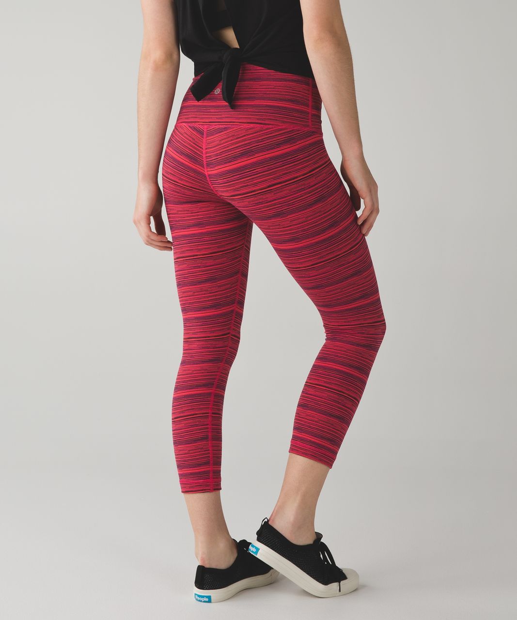 Do Lululemon Wunder Under Pants Run Small? - Playbite