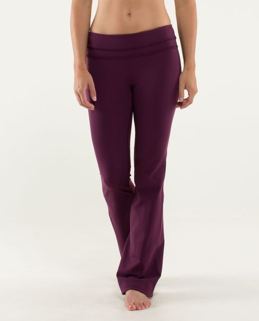 Lululemon Groove Pant (Tall) *Full-On Luon - Black / Quilt Winter 13-18 ...