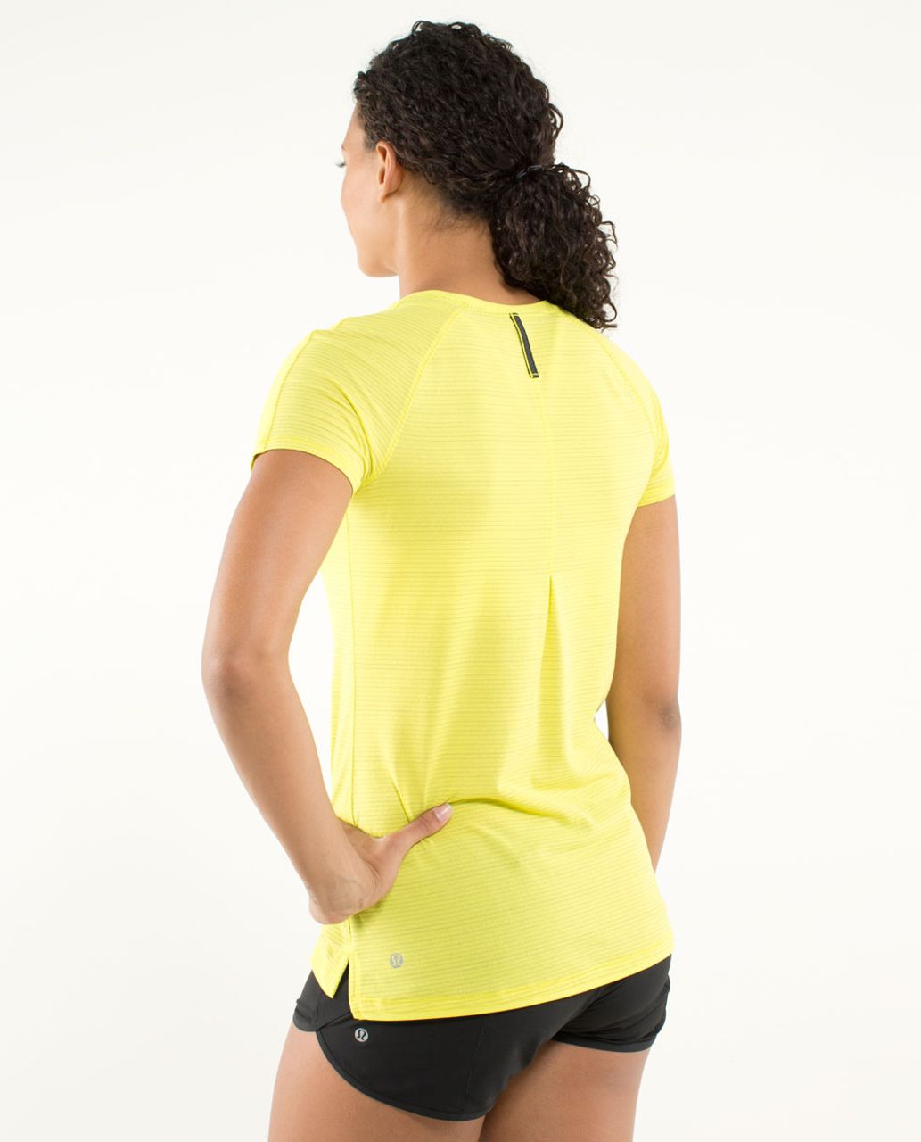 Lululemon Race Me Short Sleeve - Split Pea