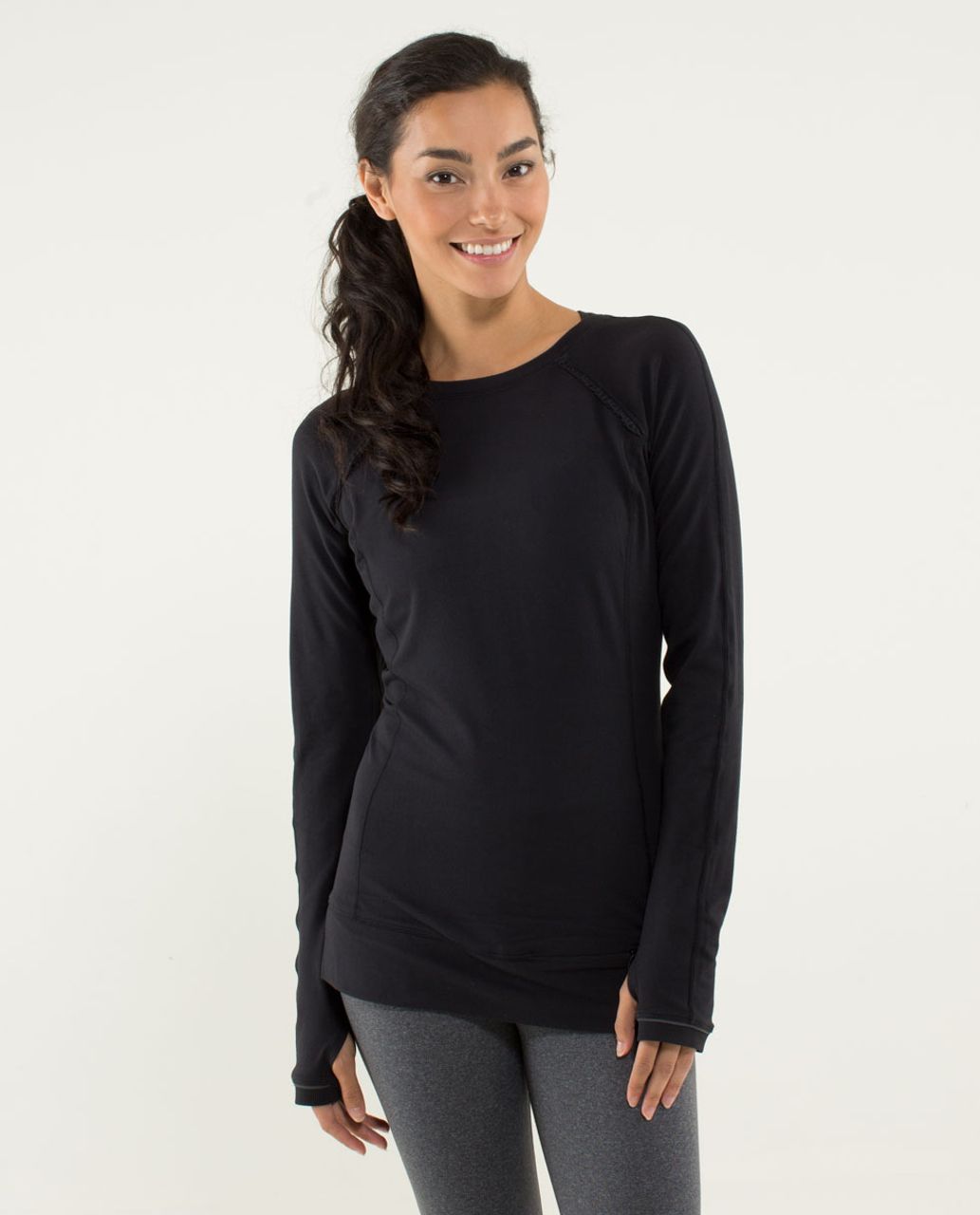 Lululemon Women's Uncovered Long Sleeve Crop Top in Black Size US 4