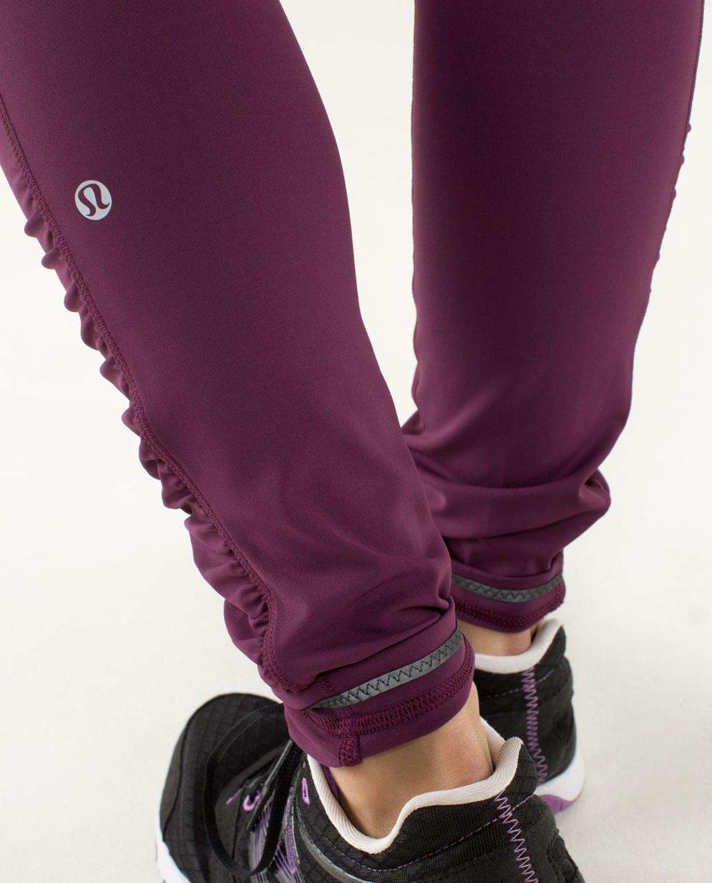 Lululemon Speed Tight *Cozy - Plum / Hyper Stripe Plum