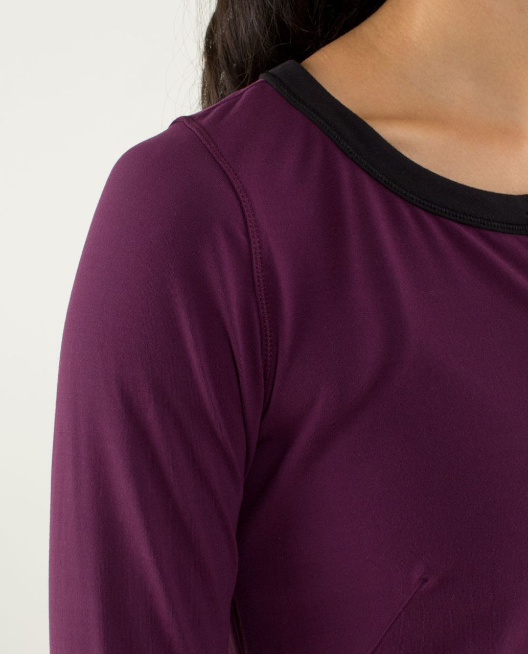 Lululemon Urbanite Henley Long Sleeve - Plum / Black