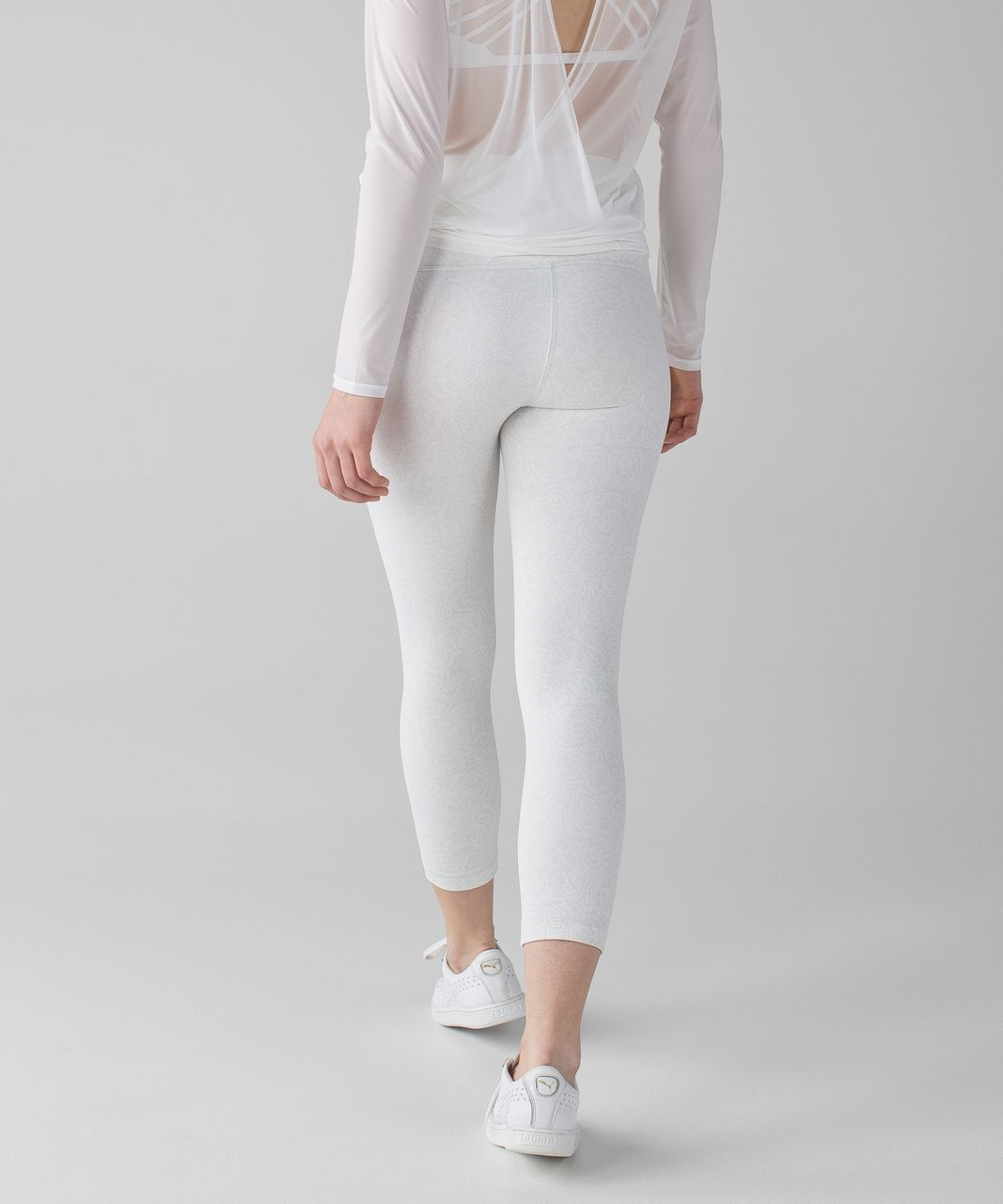 lululemon white wunder under