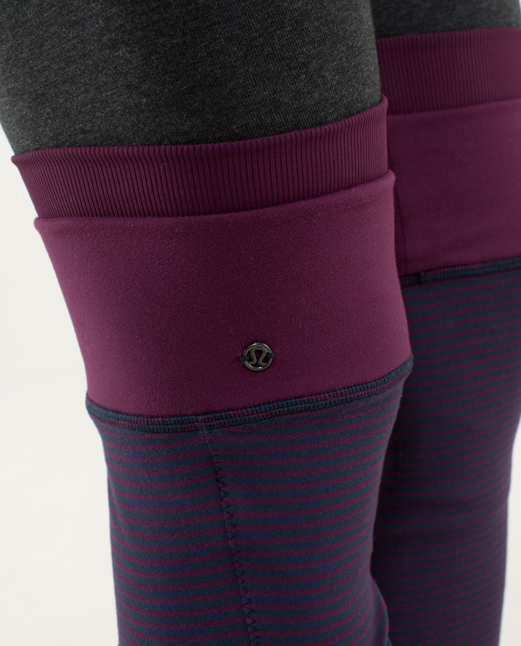 Lululemon Studio Leg Warmers - Hyper Stripe Plum / Plum / Plum / Inkwell