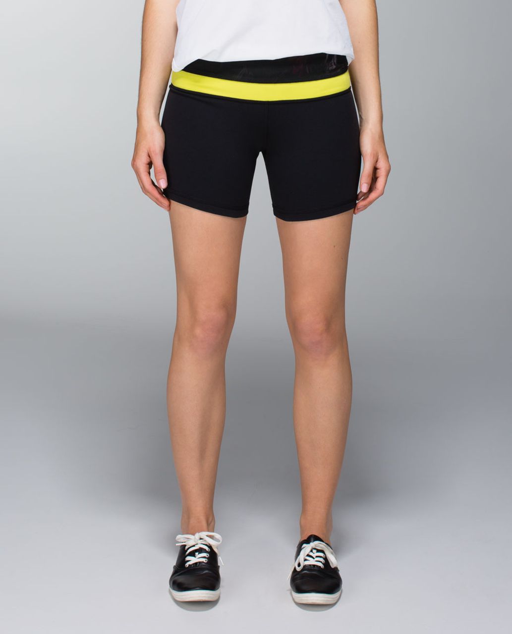 Lululemon Reverse Groove Short (Regular) - Black / Midnight Iris Multi / Split Pea