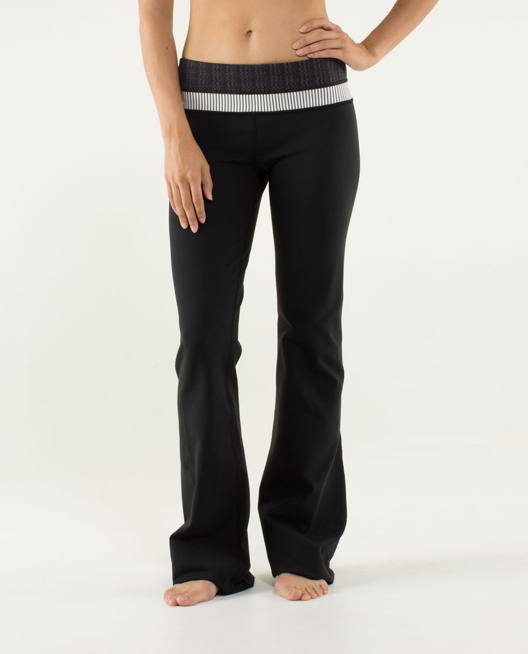 Lululemon Groove Pant (Tall) - Black / Ziggy Wee September Black / Hyper  Stripe Angel Wing - lulu fanatics