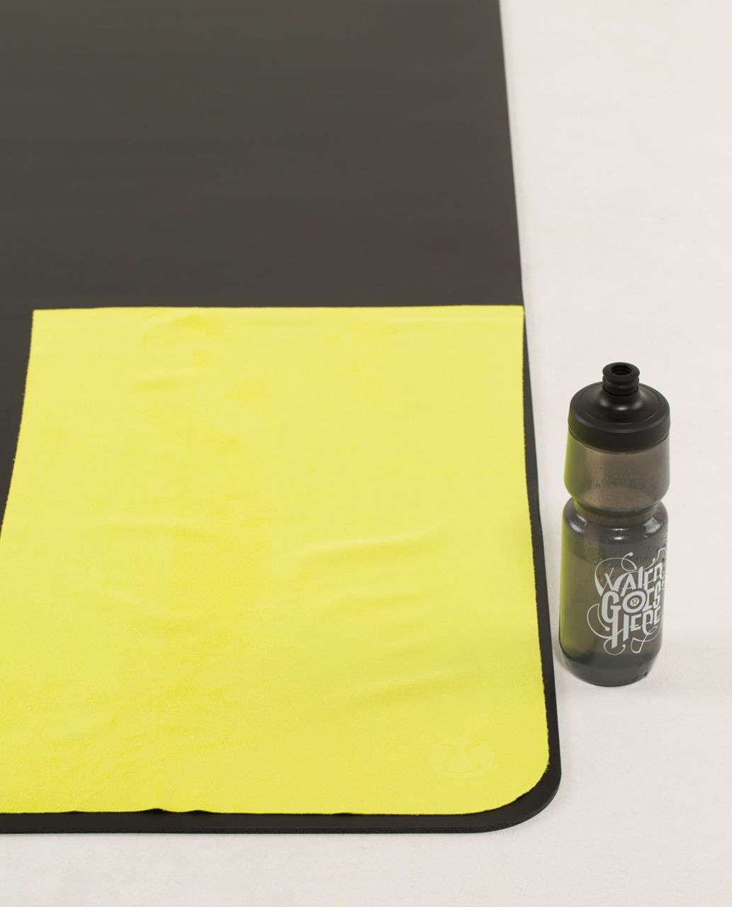 Lululemon The (Small) Towel - Split Pea