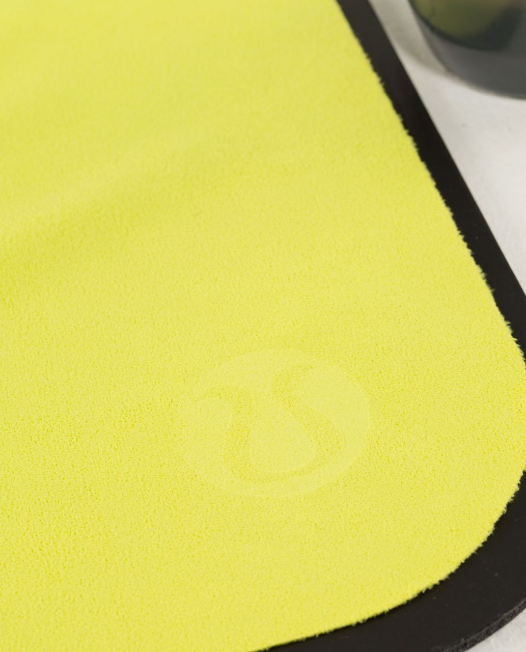 Lululemon The (Small) Towel - Split Pea