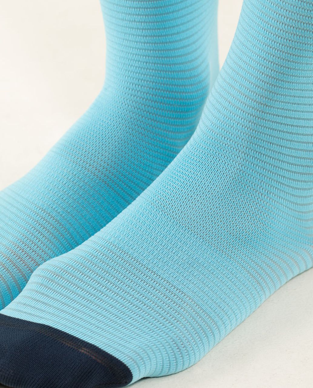 Lululemon Run For Fun Sock - Hyper Stripe Mesh Blue Moon