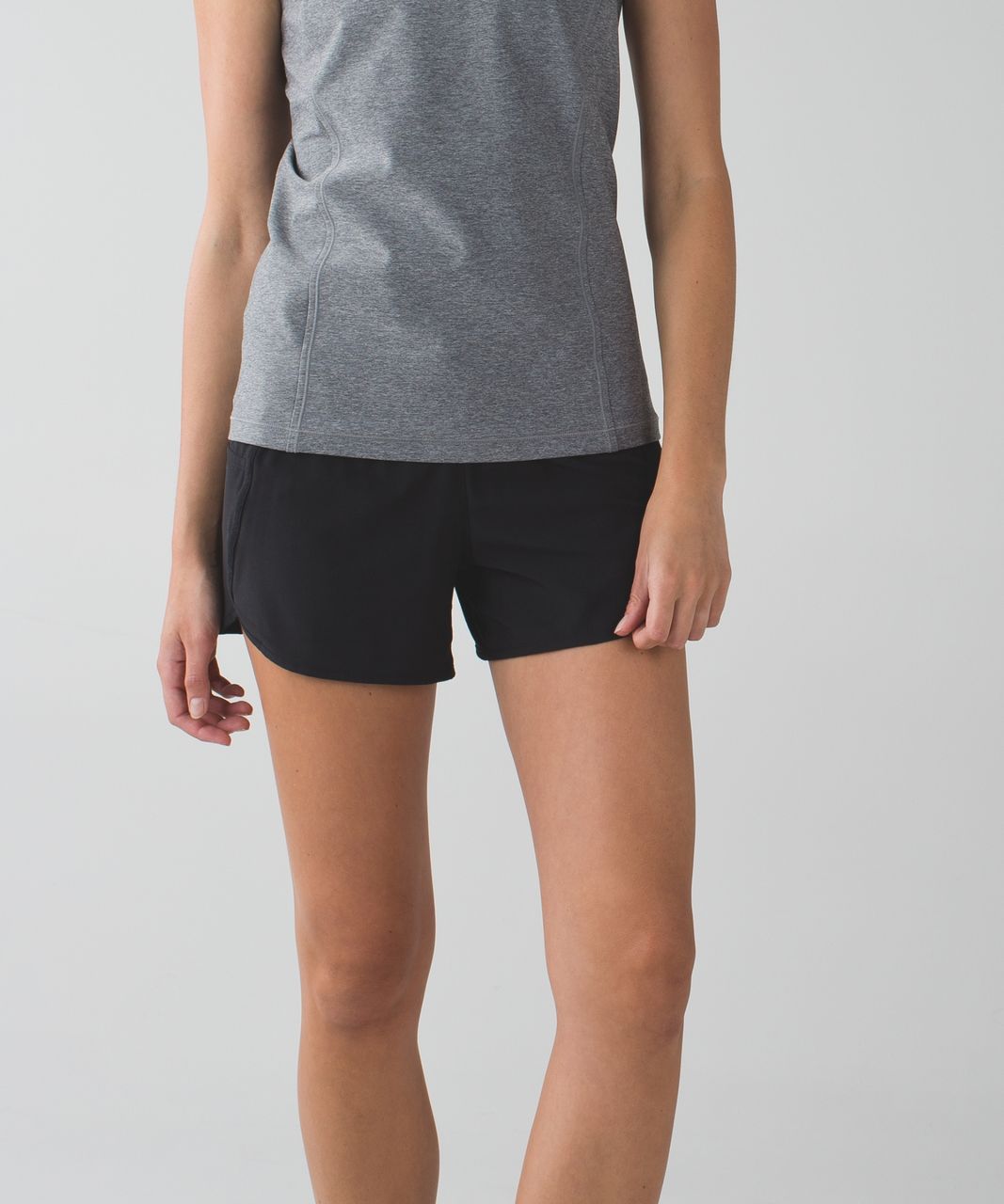 Lululemon Tracker Short III *4-way Stretch - Black