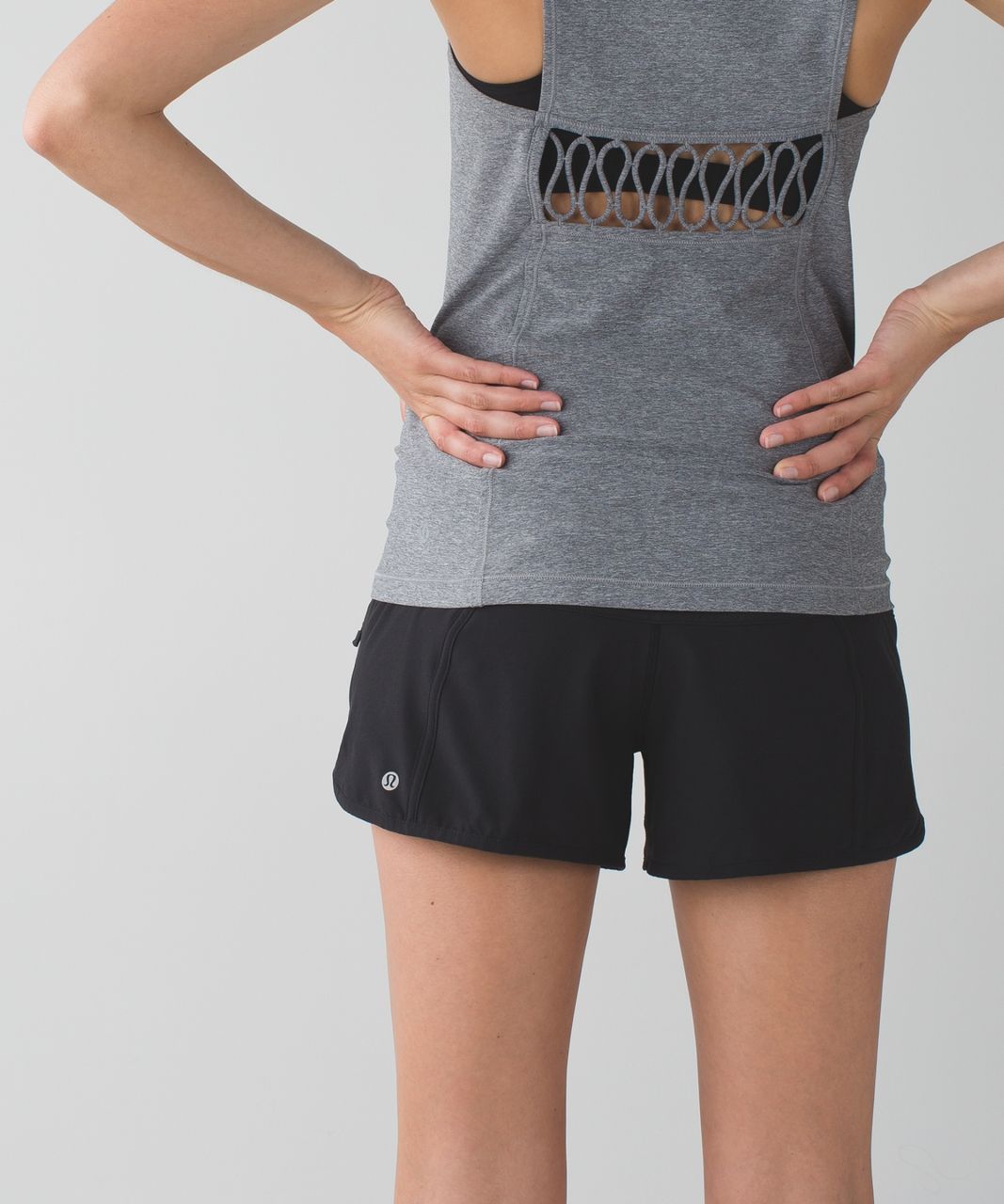 Lululemon Tracker Short III *4-way Stretch - Black