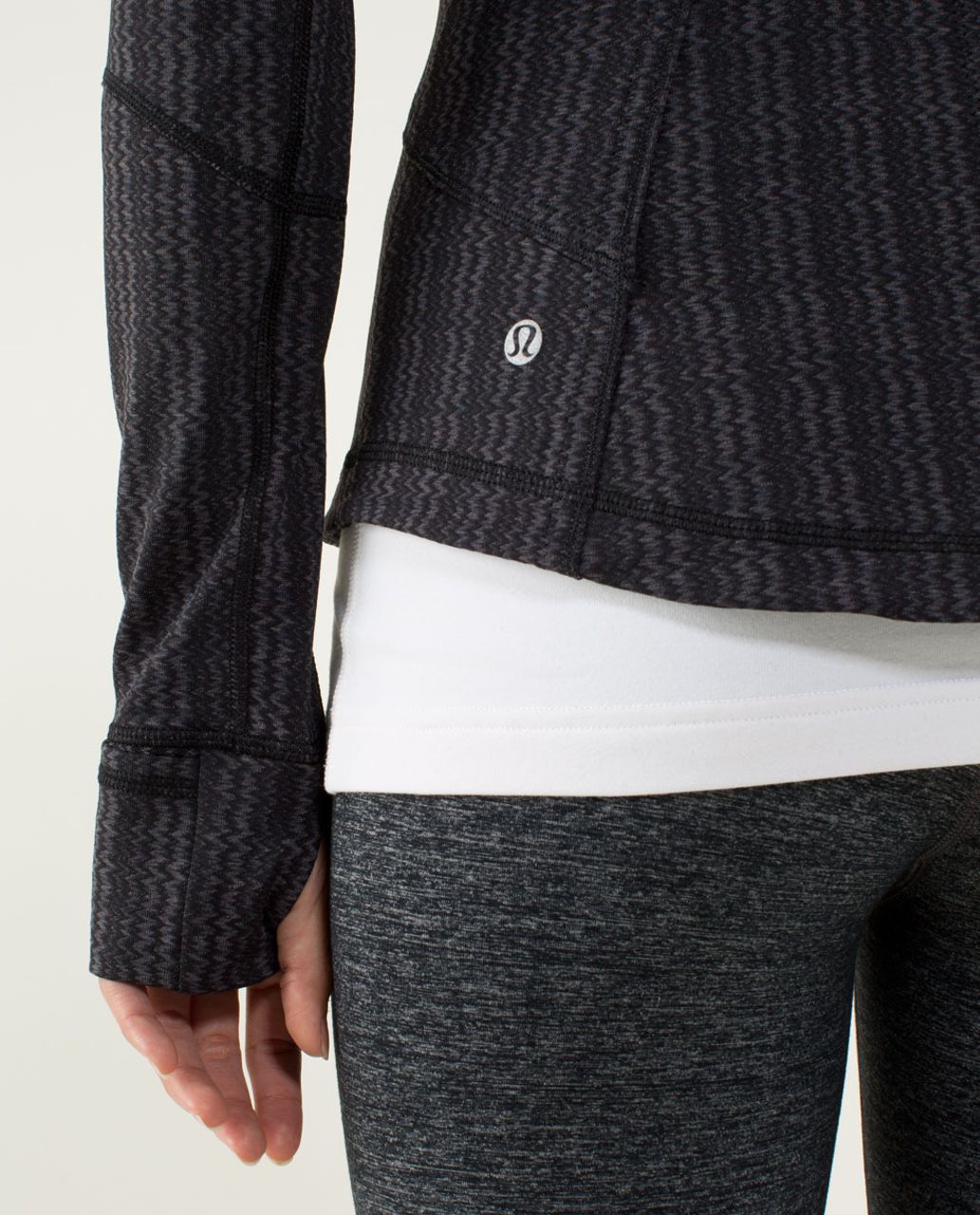 Lululemon Forme Jacket *Cuffins - Ziggy Wee September Black