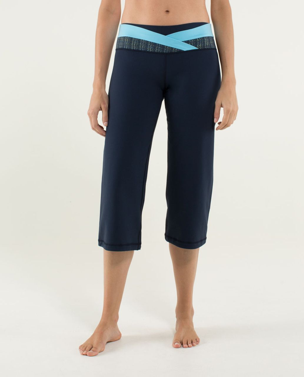 Lululemon Dharana Crop - Inkwell / Blue Moon / Ziggy Wee August Inkwell