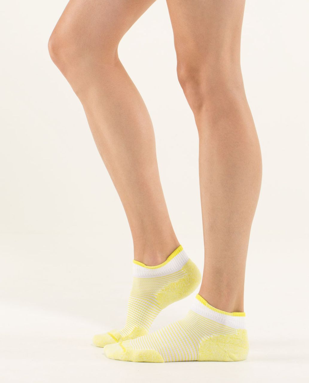 Lululemon Women's Ultimate Padded Run Sock - Hyper Stripe Split Pea White